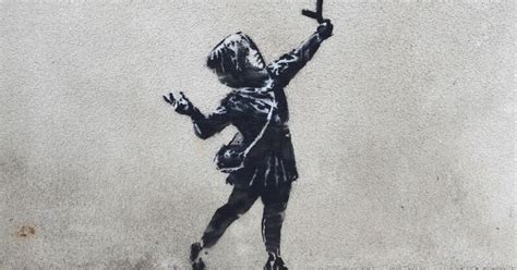 Banksy was born in c. Banksy aurait-il offert cette œuvre à Bristol pour la ...