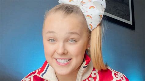Jojo Siwa To Make Dancing With The Stars History In Same Sex Pair Bbc News