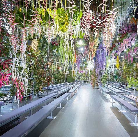 We did not find results for: Dior Runway 2014 Spring/Summer Ready-to-Wear | Yellowtrace.