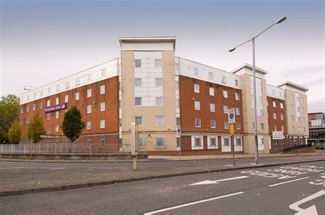 Premier Inn Manchester City Centre Deansgate Locks Hotel Greater