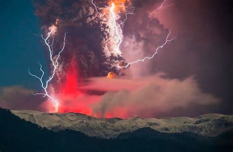 Incredible Photos Of Spectacular Volcanic Eruption In Chile Lighting