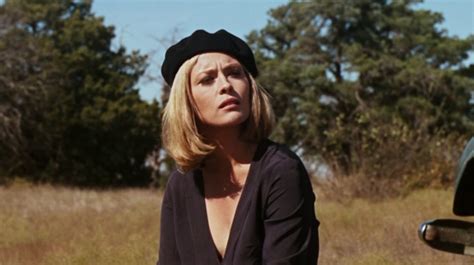 Style In Film Faye Dunaway In Bonnie And Clyde Classiq