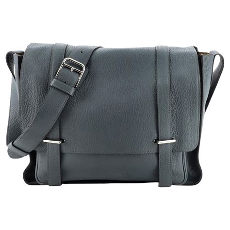 Hermes Steve Messenger Bag Verso Clemence 35 At 1stdibs Hermes Steve