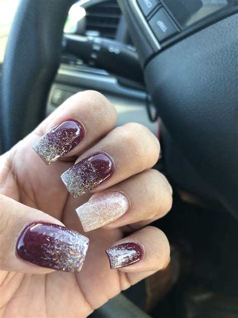 Xmas Nails Maroon With White Gold Ombré Ombre Nails Glitter Maroon