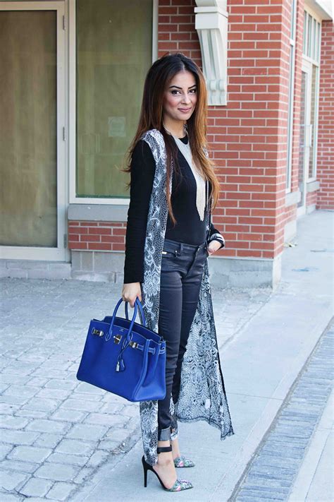 Top 10 Pakistani Fashion Bloggers Every Girl Should Follow