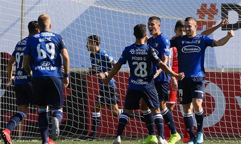 Famalicão has scored a total of 24 goals this season in liga nos. FC Famalicão vence Desportivo das Aves (2-3) e é lider ...