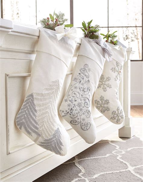 Pin by Sophie Aust on CHRISTMAS CHRISTMAS CHRISTMAS | White christmas stockings, Christmas ...