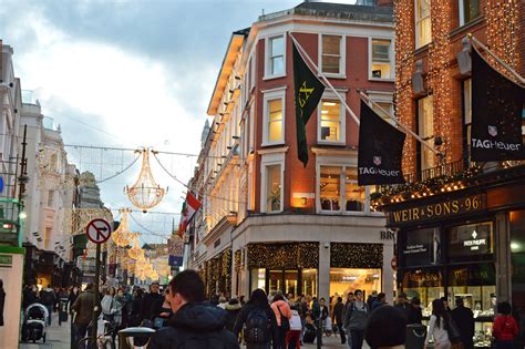 Christmas In Dublin Good Cheer And Great Deals The New