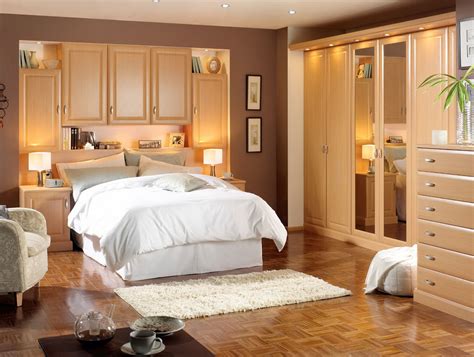 Wardrobes for bedrooms inside design. Mirror wardrobes for elegant bedroom designs