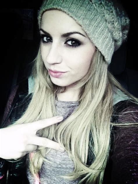 Lexi Belle Tiny Peace Sign Of Lexi Belle Nude