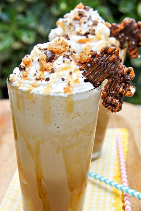 In fact iced caramel macchiato is one of the sweetest iced coffee beverages at starbucks. How To Make An Epic Frozen Caramel Macchiato At Home ...