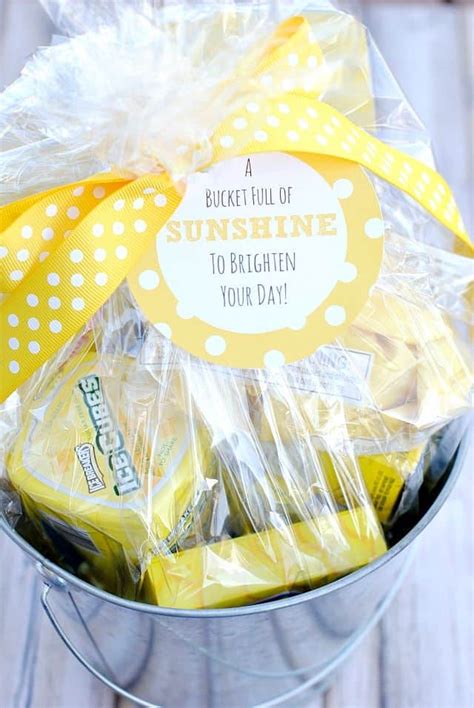 Colorful gift basket ideas! - A girl and a glue gun