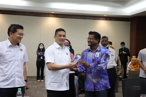 Mendapatkan mendapatkan keuntungan memenuhi keperluan dan tujuan sekatan pab sumber hasil kerajaan melindungi industri muda dan tempatan anti lambakan menghadapi persaingan keselamatan. Menteri Kanan dan Menteri Perdagangan Antarabangsa dan ...