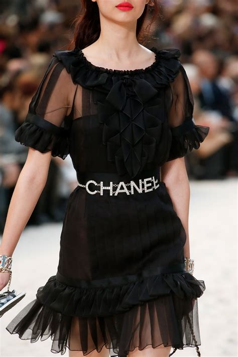 Fashion Choices Chanel Springsummer 2019 Rtw