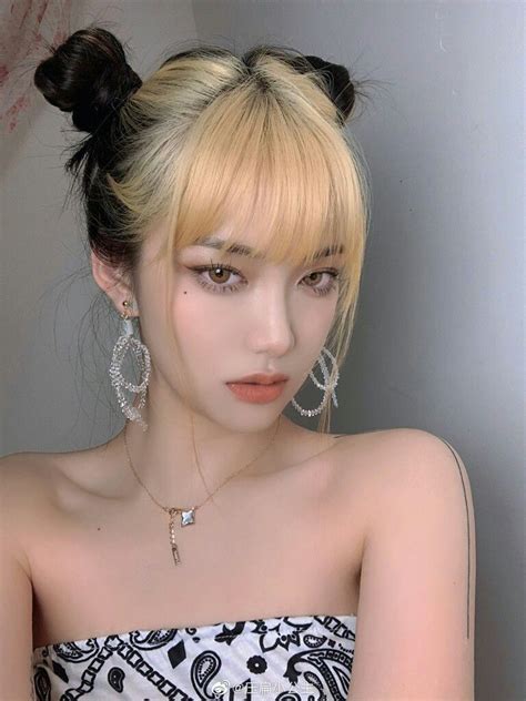After all, this is exactly the age when they create their own unique and inimitable hairstyle for teenage. Save = follow🐼 in 2021 | Aesthetic hair, Hair styles ...