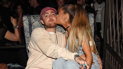 Ariana grande and mac miller's relationship was a roller coaster of emotions for everyone involved, including the fans of both artists. Mac Miller: User geben Ariana Grande Schuld für den Tod ...