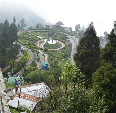 The Queen Of Hills Darjeeling Pml Holidays