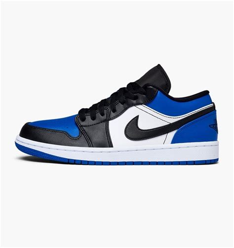 Share yours — take your best photo and share on instagram or twitter with the tag the one before the one. Nike Air Jordan 1 Royal Blue | Alle Release-Infos | Dead Stock