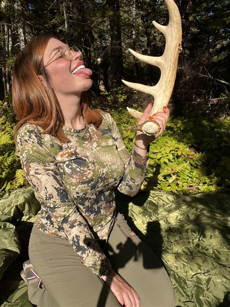 Myla Del Rey 🌲 On Twitter Every Hunter Loves A Nice Rack Right 🤠🏹