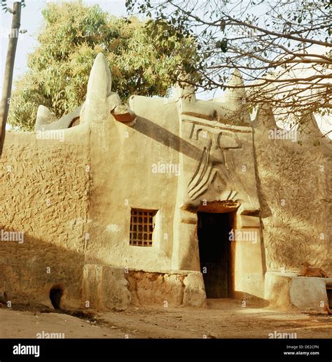 A House Made Of Dried Mud In The Old Part Of Kano One Of The Major