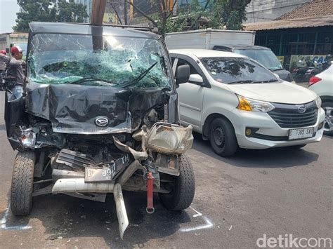 Berita Dan Informasi Kecelakaan Di Bandung Terkini Dan Terbaru Hari Ini Detikcom