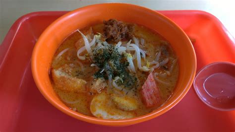 2 food experience in the list. BEST Laksa in Singapore? Yishun 928 Laksa - YouTube