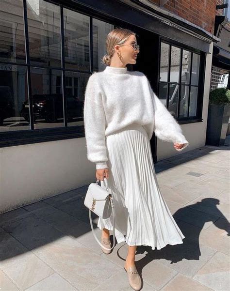 Are Pleated Skirts In Style Best Looks To Try Now 2023 Street Style
