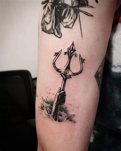 Poseidon Trident Tattoo Tattoogoto