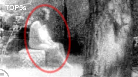 5 creepiest and most convincing ghost photographs ever taken youtube