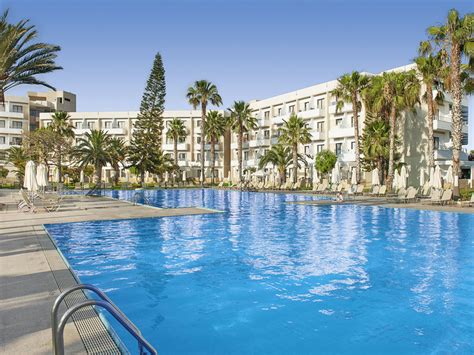 Hotel Louis Phaethon Beach In Paphos Bei Alltours Buchen