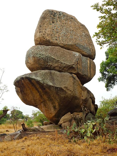 The texture and mineral assemblage of the morton gneiss give clues as to how the rock formed. Balancing Rocks I - spring2life