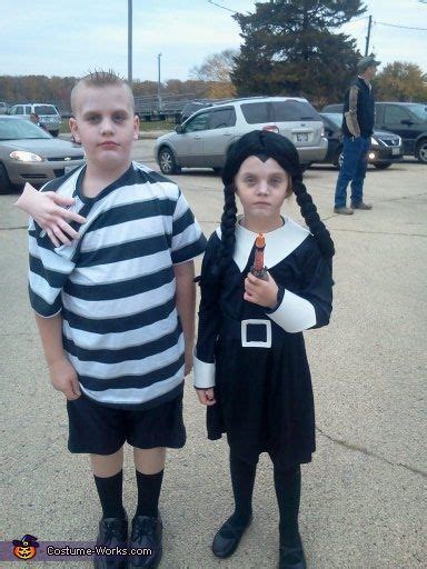 Wednesday And Pugsley Addams Halloween Costume Contest At Costume