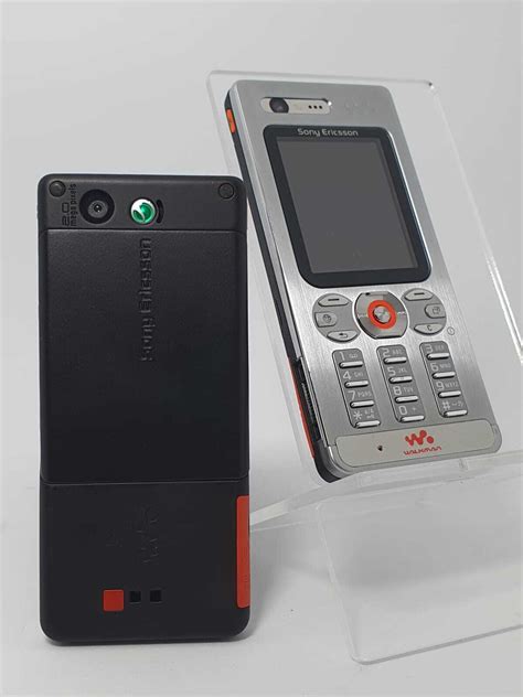 Sony Ericsson W880i Retro Classic All Colours Unlocked Pristine