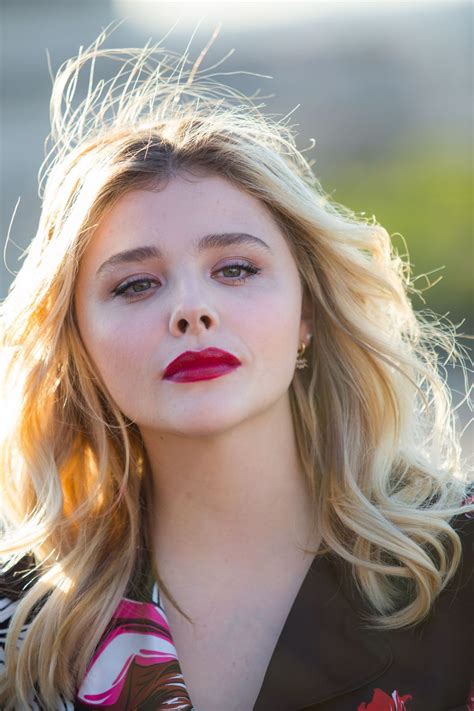 Chloe Grace Moretz Style Chole Grace Moretz Chloe Moretz Anastasia Celebrities Female