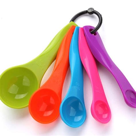 Set of 4 measuring spoons (plastic) 1/ 2.5ml/5ml/15ml - DT Craft and Design