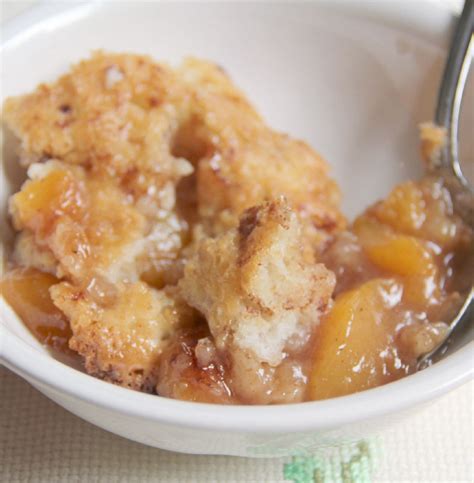 Southern Peach Cobbler - In a Southern Kitchen | Peach dessert recipes, Southern peach cobbler 