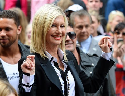 Olivia Newton John Reveals Her Breast Cancer Has Returned The Independent