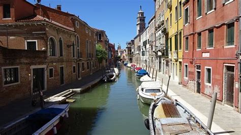 Campo San Barnaba Venice All You Need To Know Before You Go With Photos Tripadvisor