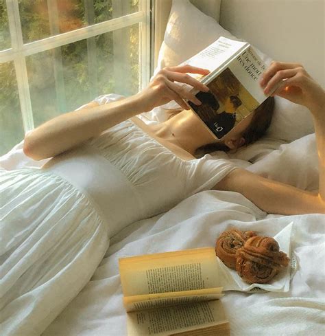 Are white kitchens going out of style 2020. Gabriella | Style Blogger στο Instagram: "How I'm spending ...