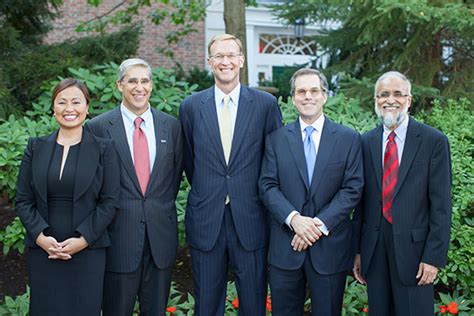 Harvard Business School Honors Outstanding Graduates With Alumni