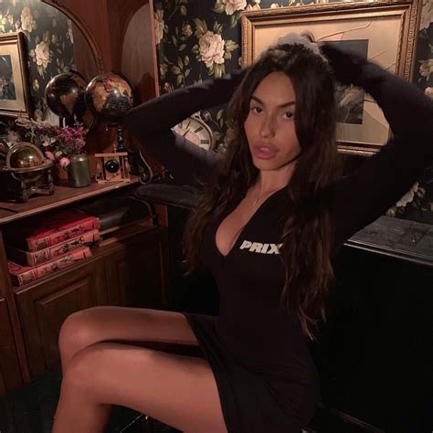 Claudia Tihan Realclaudiatihan Instagram Photos And Videos Model