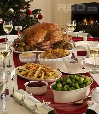 Visit this site for details: Italian Christmas dinner