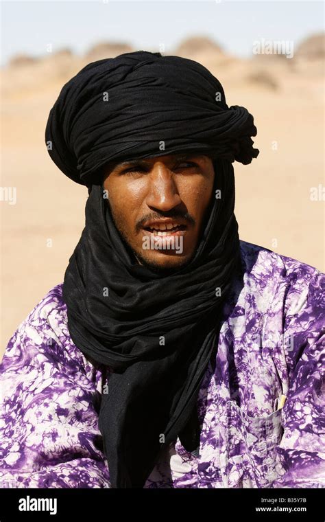 Tuareg Tassili Ahaggar Sahara Desert Algeria Stock Photo Alamy