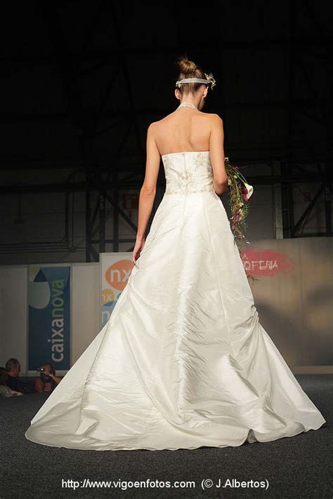 Oct 01, 2021 · a la plataforma llegan 120 nuevos contenidos entre películas, series y documentales FOTOS DE VESTIDOS DE NOVIA. NOVIAS COLECCIÓN 2009 ...