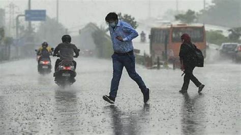 Weather Update Heavy Rain With Dust Storm Lash Parts Of Delhi Ncr