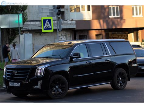 с 666 вр 52 Photos Cadillac Escalade Russia