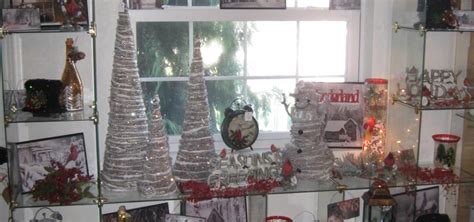 Let's start with our huge selection of christmas gifts for women, whether she's a wife, a mom, a sister, a daughter, a best friend, a book club buddy or a favorite teacher. Gifts & More - Tri-State Outdoor Products, LLC