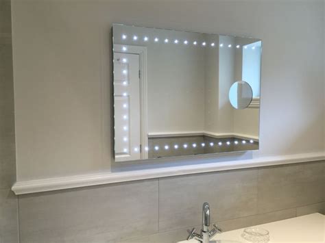 Led Illuminated Bathroom Mirror With Integrated 3 X Magnifying Mirror Magnifying Mirror