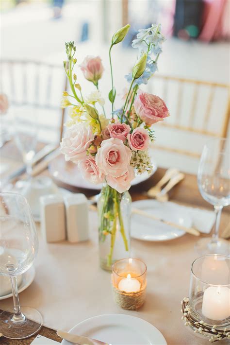 Bud Vase Centerpiece Wedding Wedding Table Flowers Wedding Vases