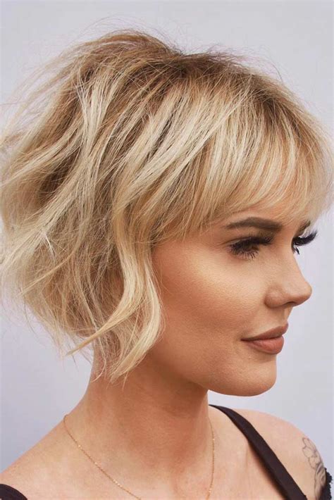 Pictures Of Chin Length Layered Bobs Jelitaf